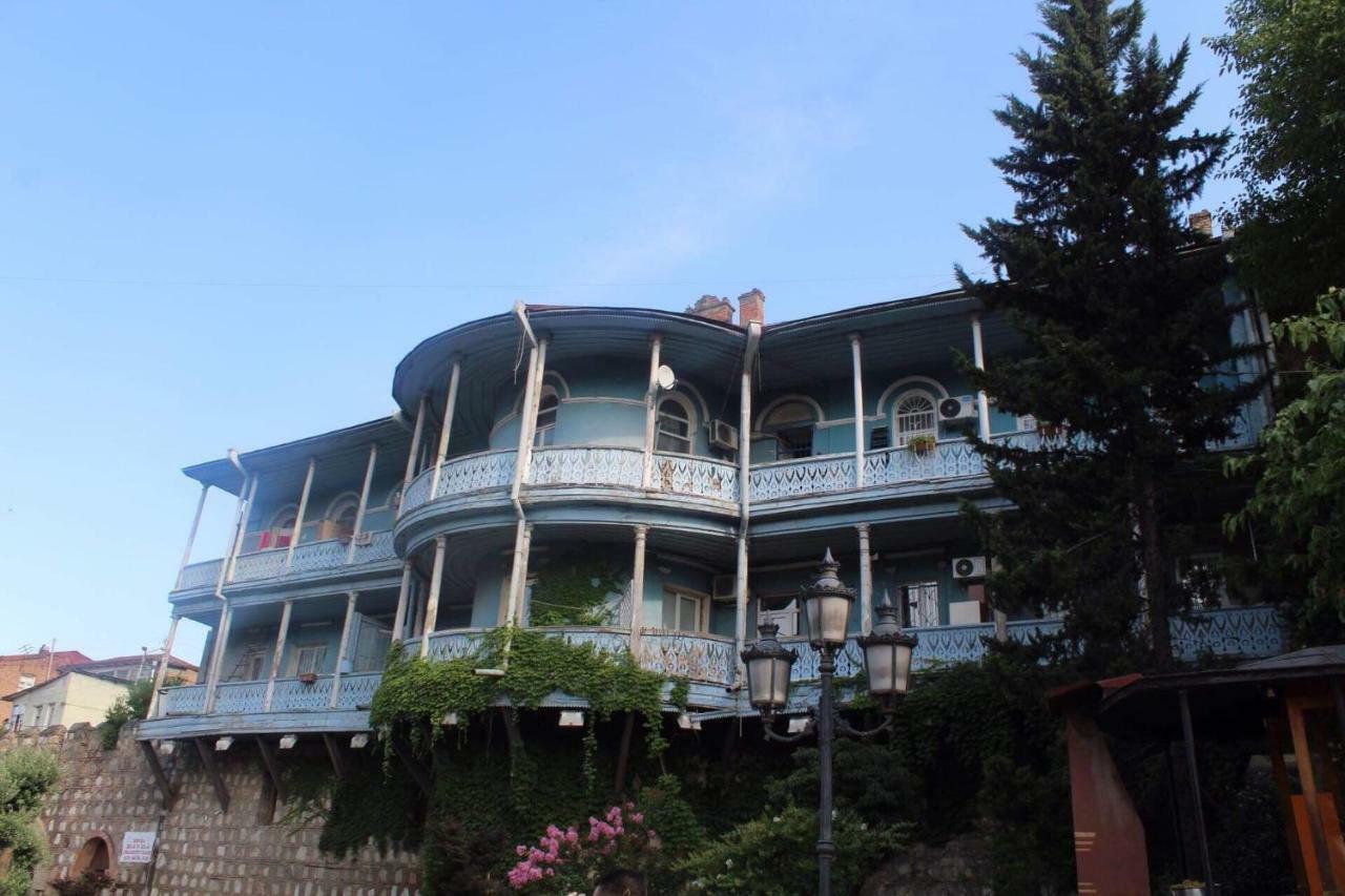 Apartment In Old Tbilisi Orbeliani Square Exterior photo